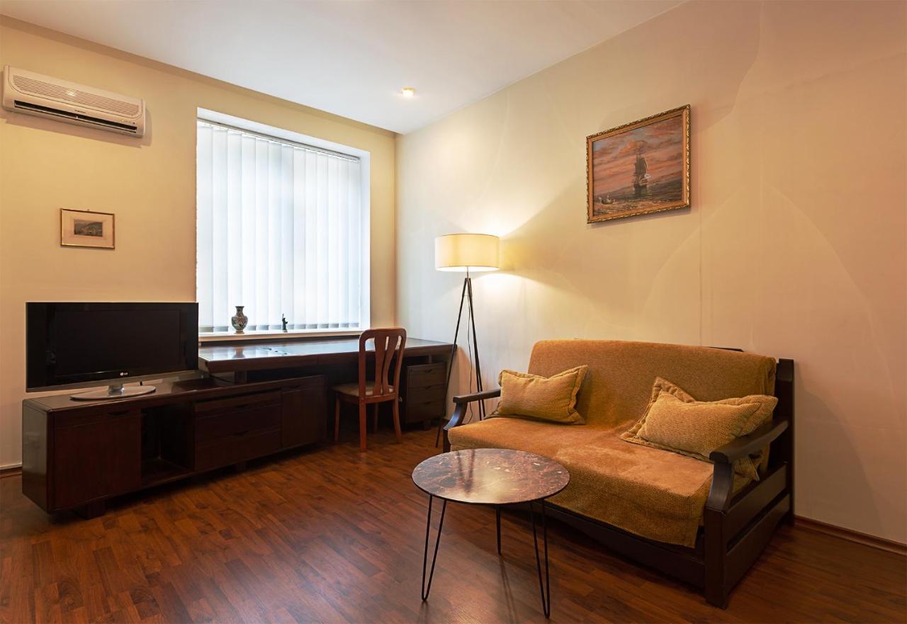 Kyiv High Standard Apartment Bagian luar foto