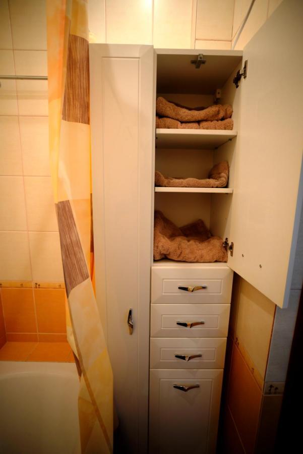 Kyiv High Standard Apartment Bagian luar foto